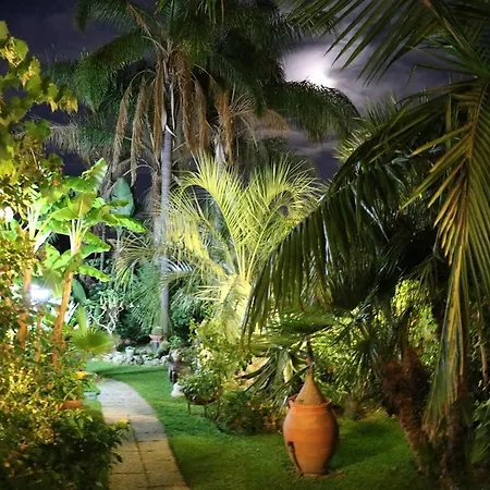 Apartment Holidaysora Taormina - Il Giardino Di Graziella *