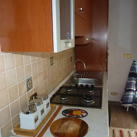 Apartment Holidaysora Taormina - Il Giardino Di Graziella *