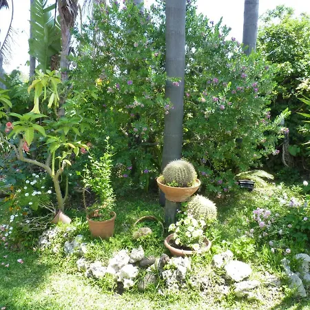 Apartment Holidaysora Taormina - Il Giardino Di Graziella *